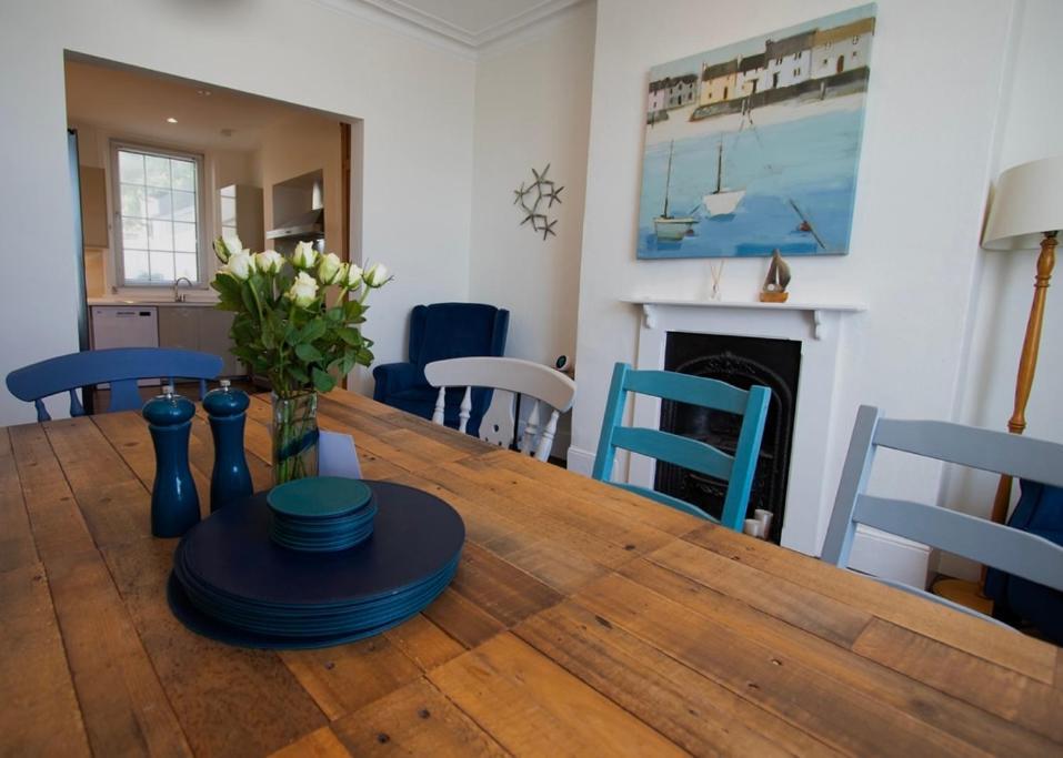 Beach View, 4 Bedroom House Opposite The Sea! Sleeps 10 Сендгейт Екстериор снимка